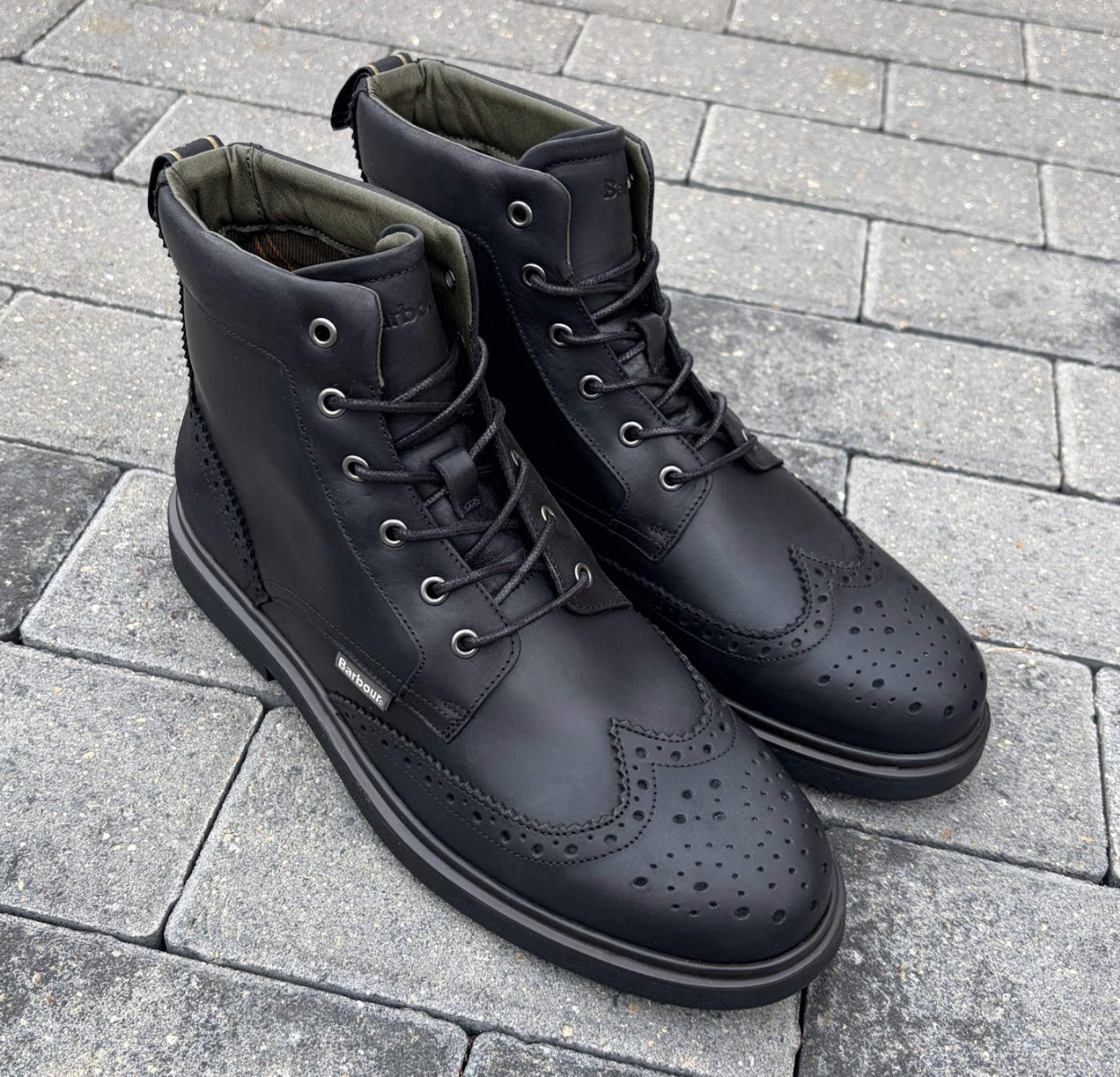 Barbour Mens Country Brogue Boots in Waxy Black Leather