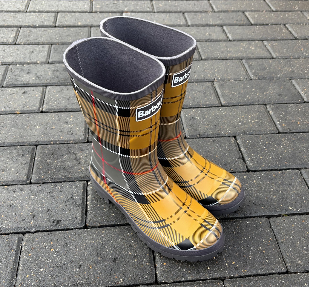 Barbour Ladies Beige Tartan Waterproof Walking Wellies