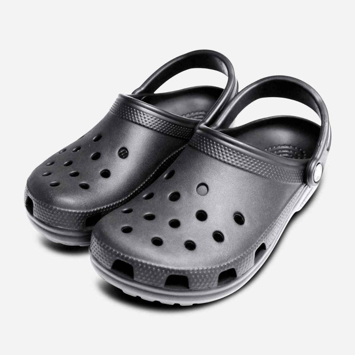 Crocs Classic Clogs in Black for Women