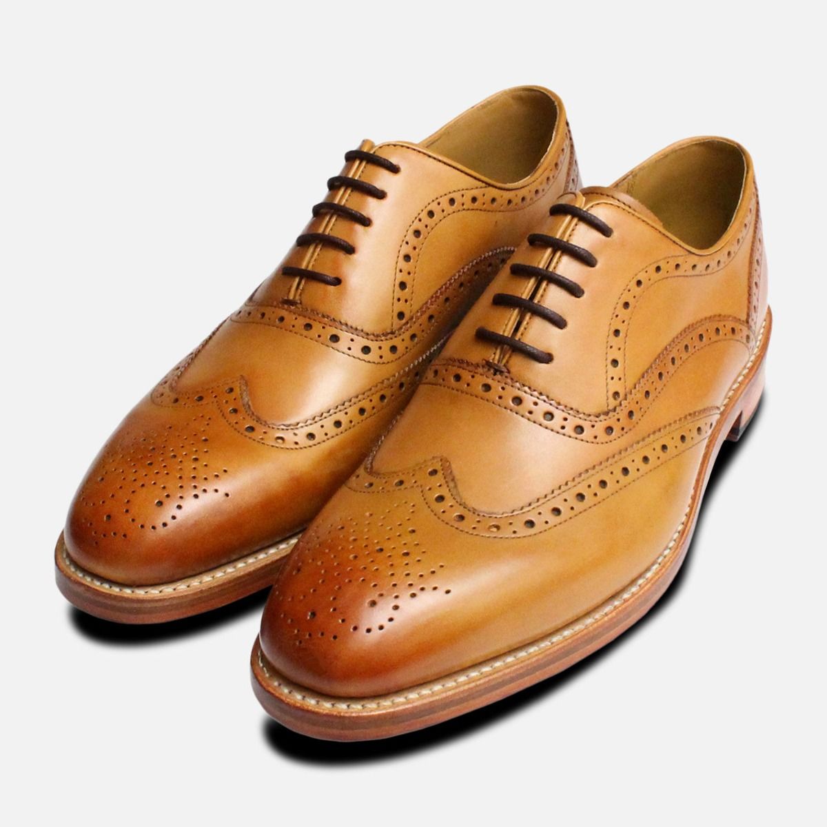 Oliver Sweeney Wingcap Oxford Brogues in Tan display picture 1
