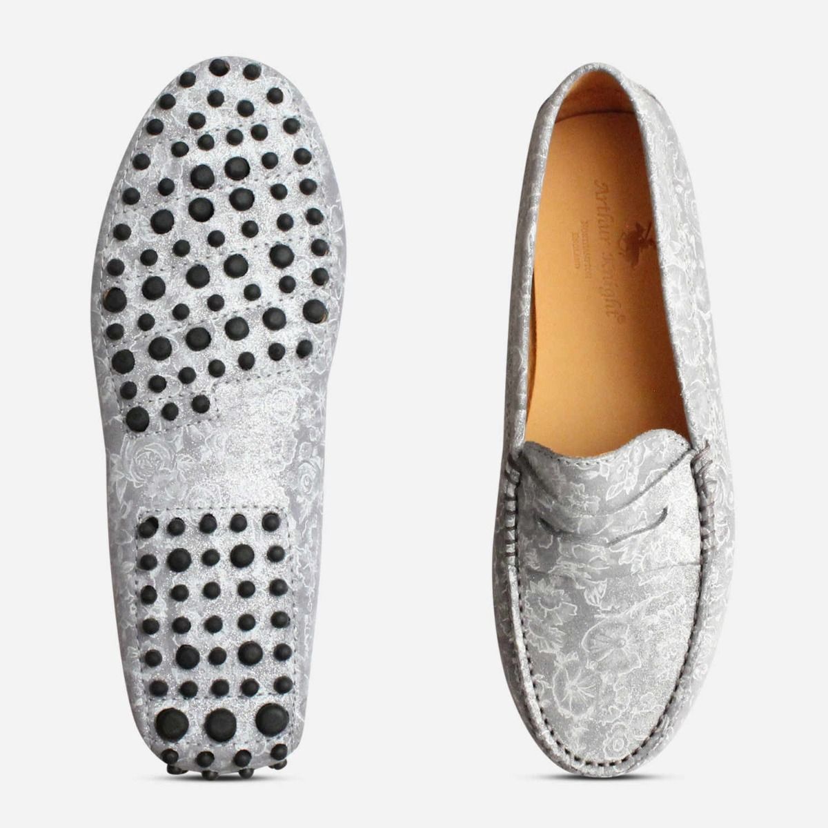 Ladies Silver Flower Italian Driving Shoe Moccasins