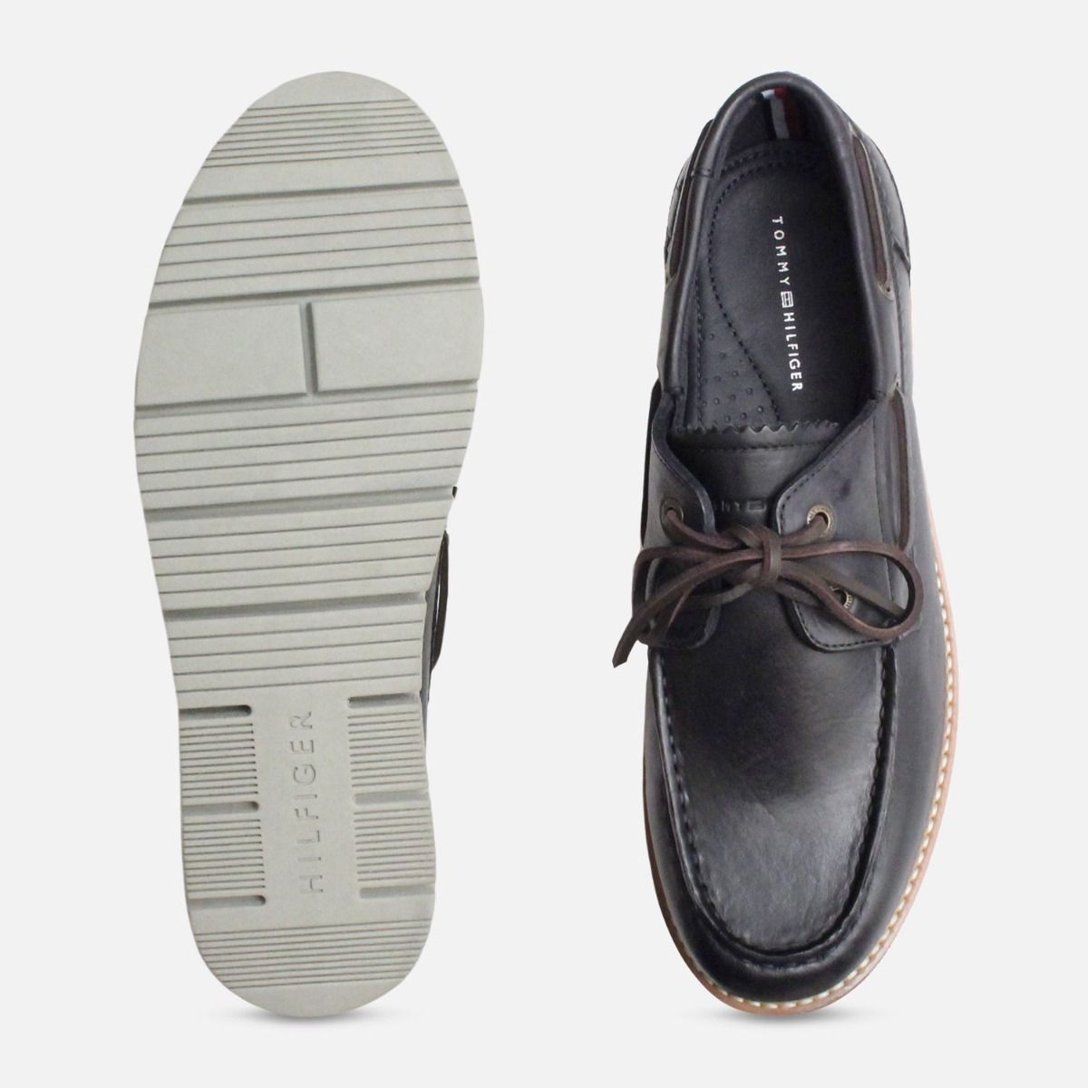 New Tommy Hilfiger Case Boat Shoes in Navy Blue