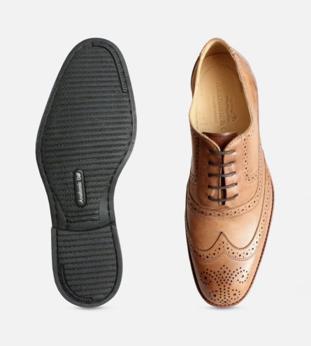 Anatomic & Co Charles Oxford Brogues in Bronze