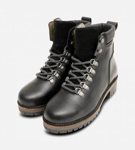 Barbour Luxury Stanton Trekking Boot in Black Leather