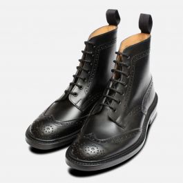 Trickers Stow Black Dainite Brogue Boots