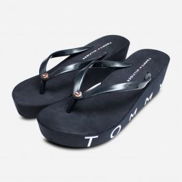 Tommy hilfiger hot sale wedge beach sandals