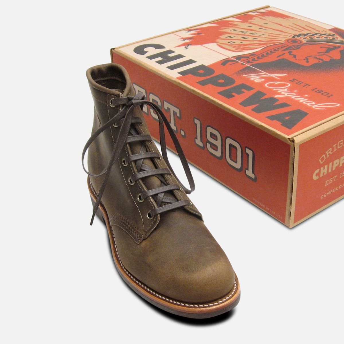 Crazyhorse Leather 1901M29 Chippewa Lace Up Boots with Vibram Sole