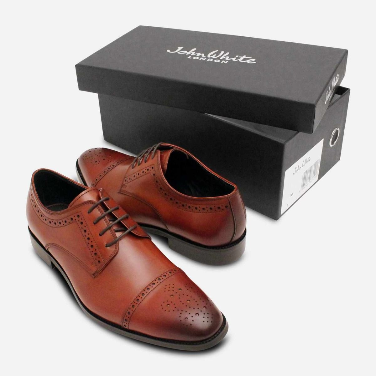 Lacing on sale up brogues