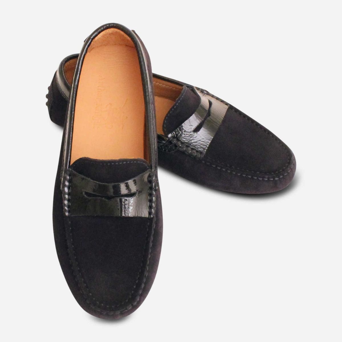 Louis Vuitton Brown Brown Loafers Casual Driving Shoes, Men's Fashion,  Footwear, Dress Shoes on Carousell
