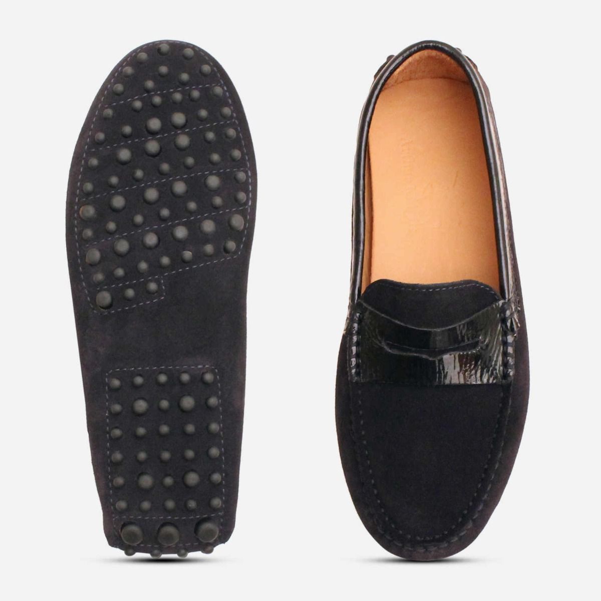 Black suede hot sale moccasins womens