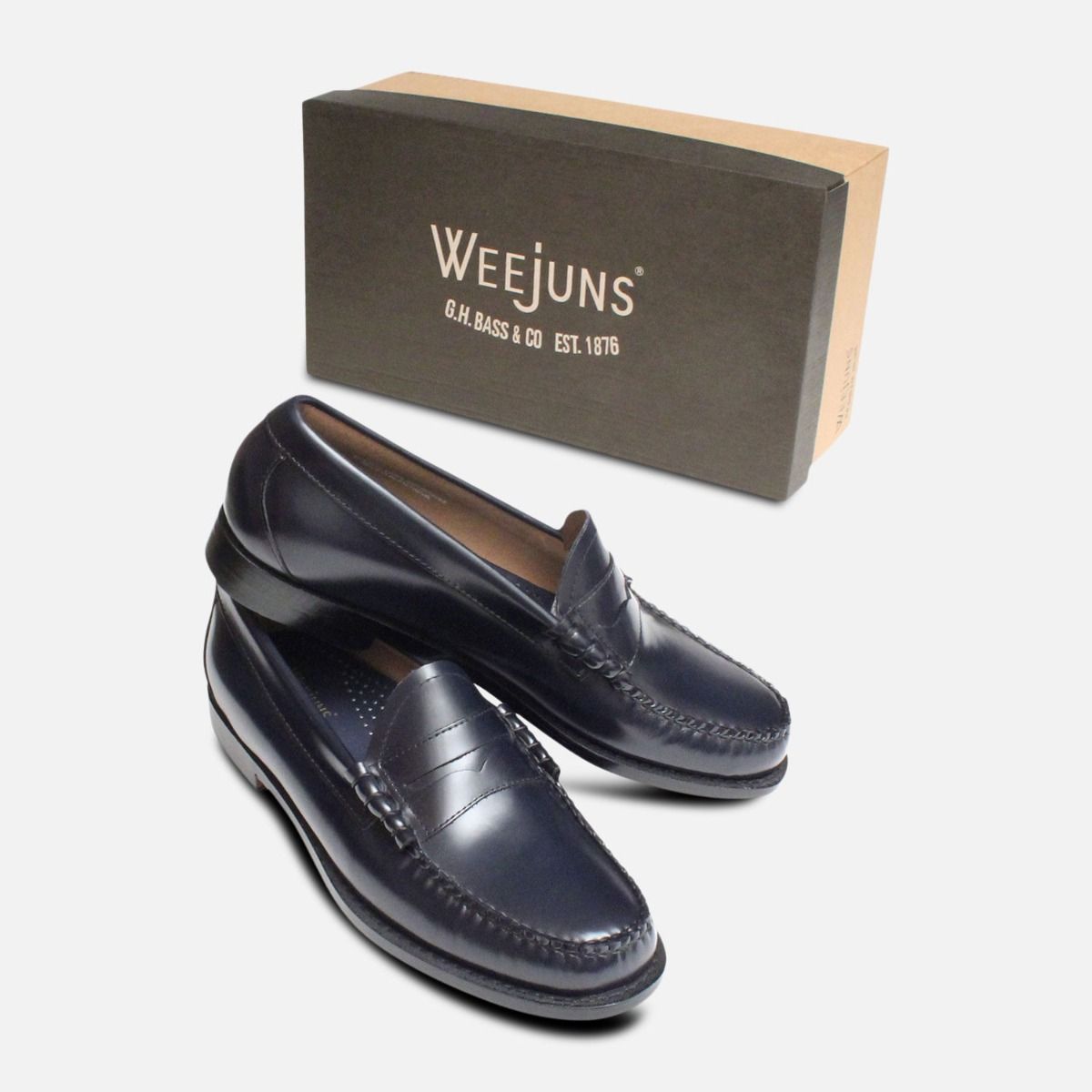 Larson Bass Penny Loafers in Navy Blue 