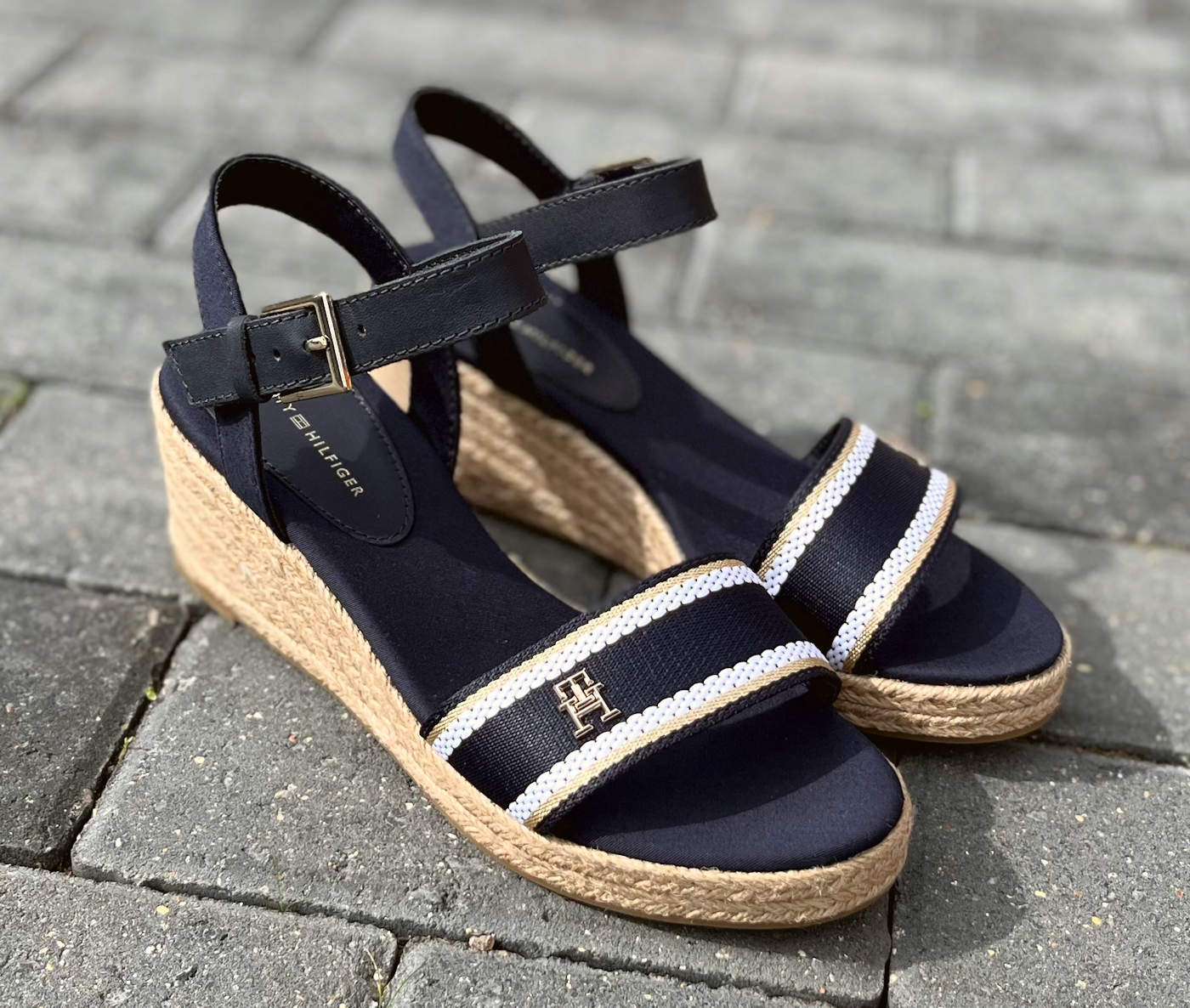 Navy blue fashion tommy hilfiger sandals